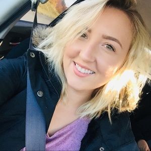 Meet your Posher, Katlin